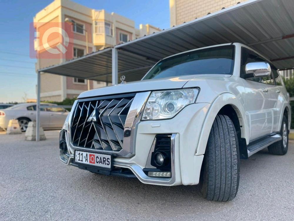 ميتسوبيشي باجيرو